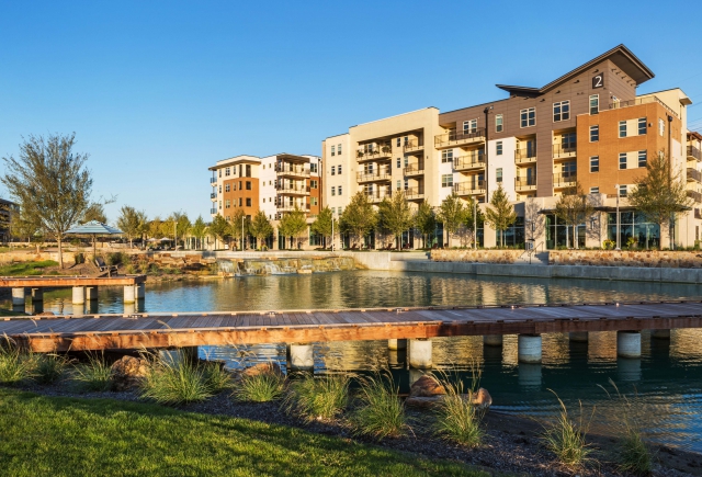 CASTLE HILLS APARTMENT COMMUNITY WINS BIG AT DALLAS BUILDERS ASSOCIATION AWARDS